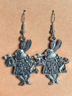 Alice in Wonderland White Rabbit Silver Tone Dangle Earrings Fantasy Storybook